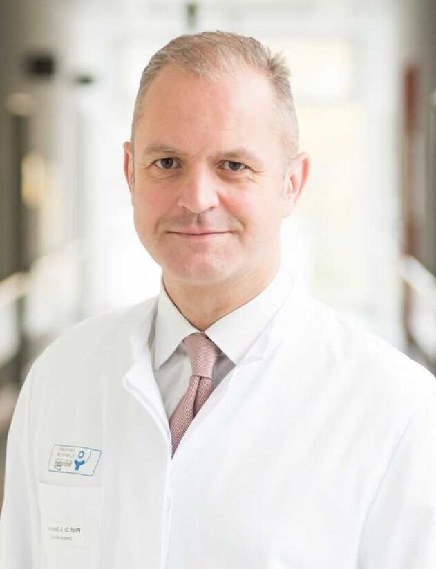 Arzt Proktologe Matthias Grübel